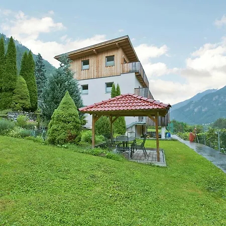 Haus Senn 1 *