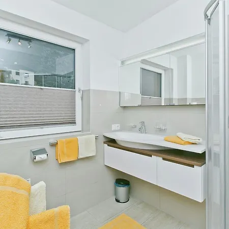 Haus Senn 1 Apartment